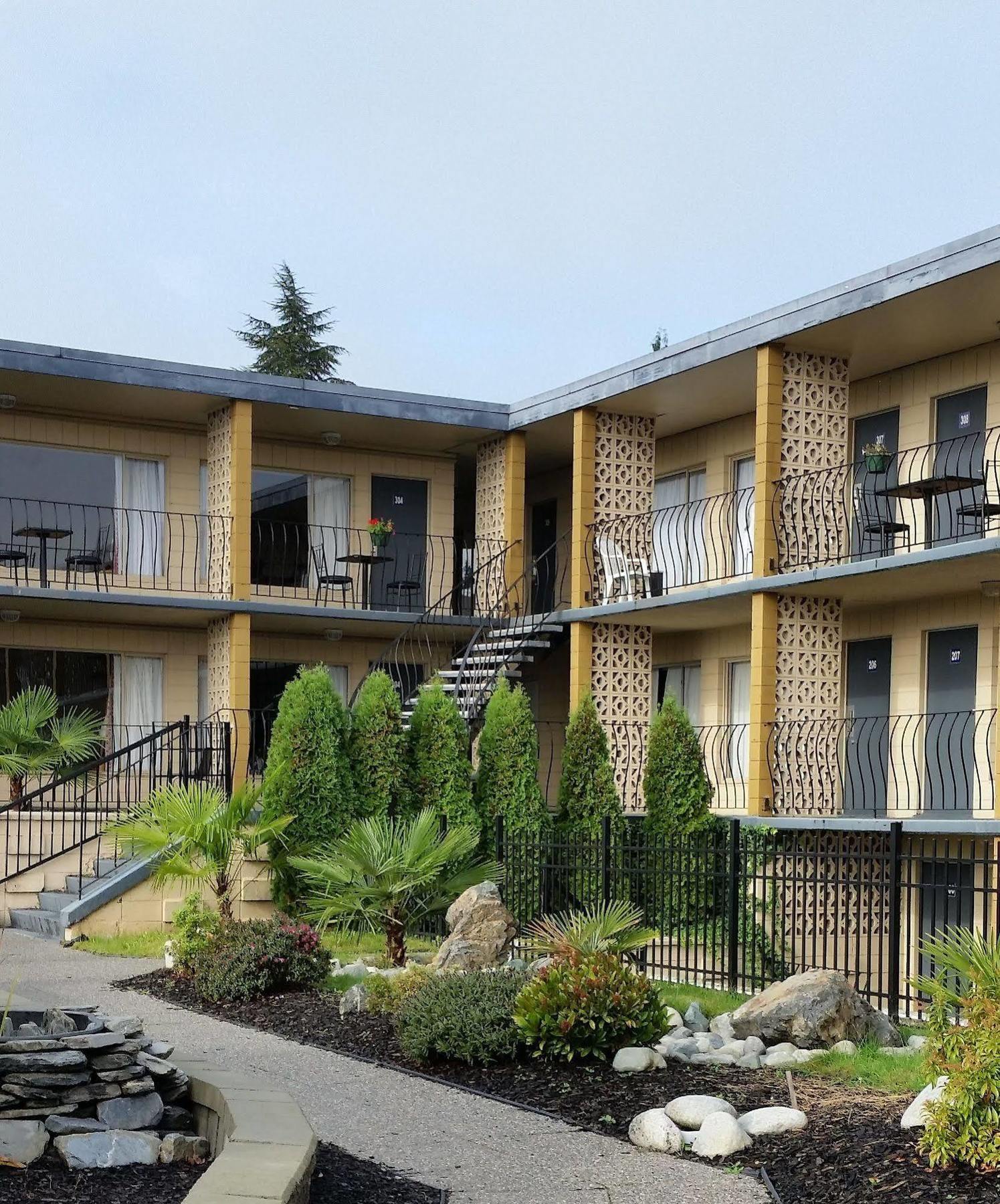 Port-O-Call Inn Nanaimo Dış mekan fotoğraf
